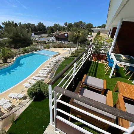 Weekends & Vacances Апартаменты